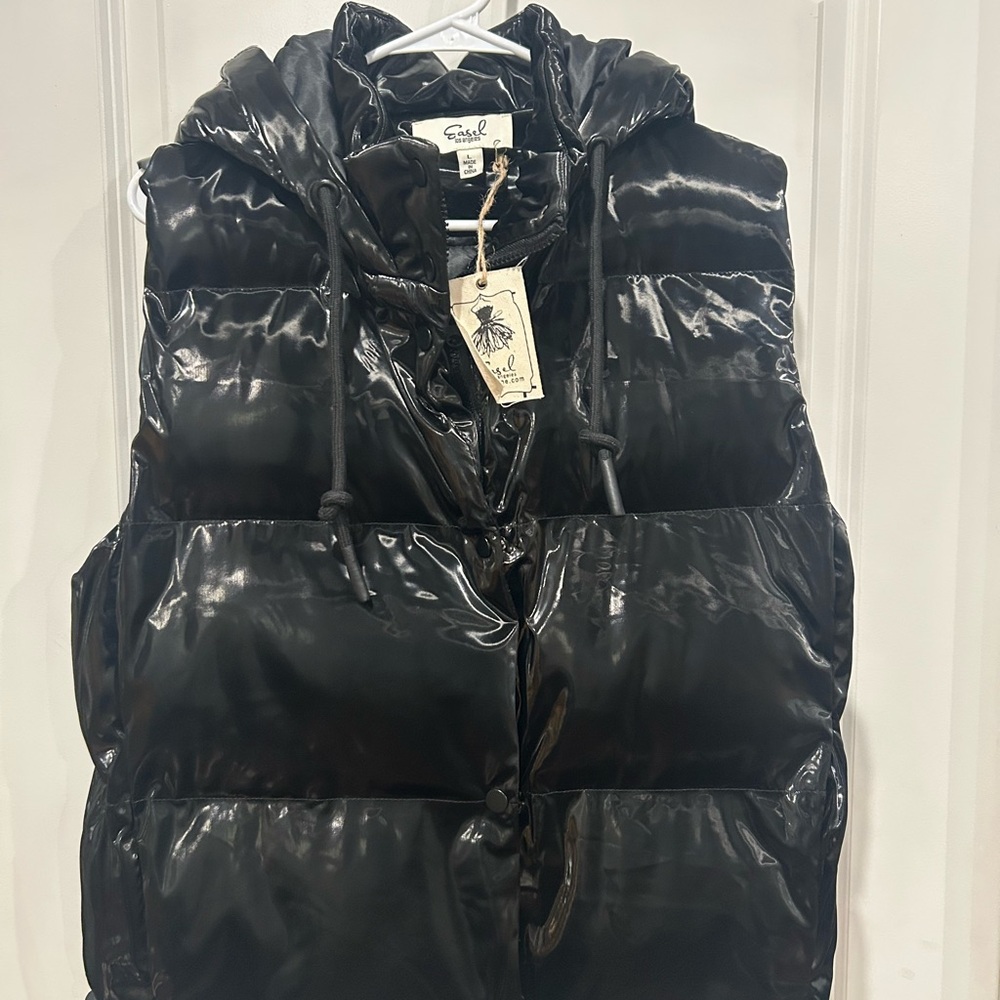 Easel Glossy Black Puffer Jacket